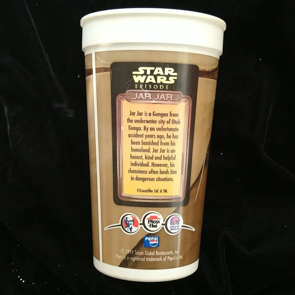 Star Wars Jar Jar Cup with Character Lid